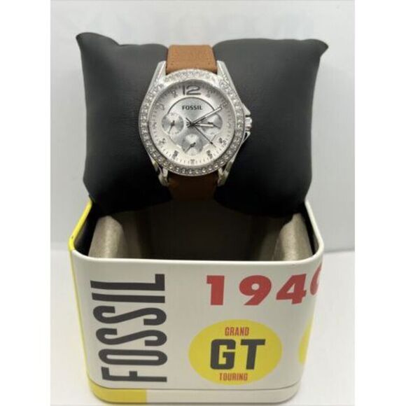Fossil Riley ES3202 Women Silver Stainless Steel Analog Dial Quartz Watch VIA254 - Picture 1 of 12